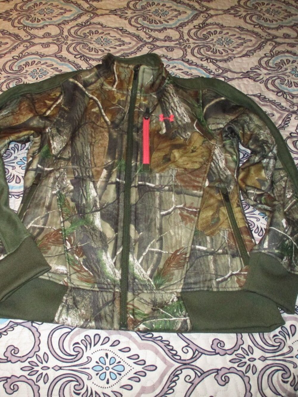 Under Armour Storm womens camo jacket Size M